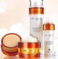 广州碧奥化妆品 专业OEM代加工服务，打造高品质VC微针美白润肤精华系列